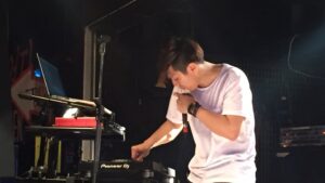 20160714_153102000_iOS